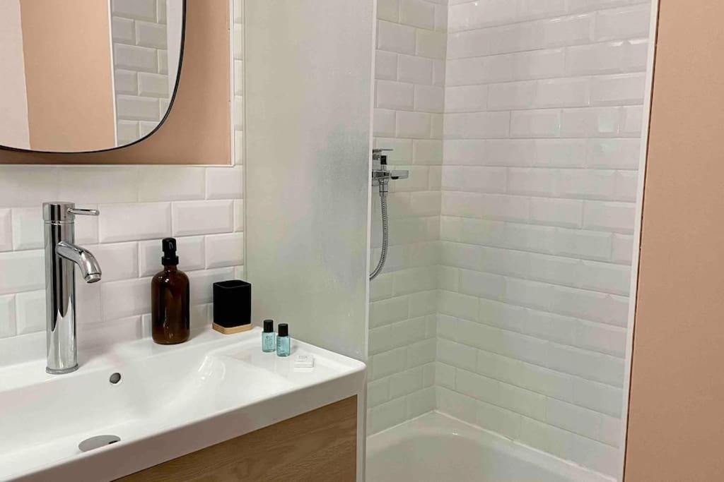 Le Staybussy - Duplex Proche Disneyland & Paris Buitenkant foto